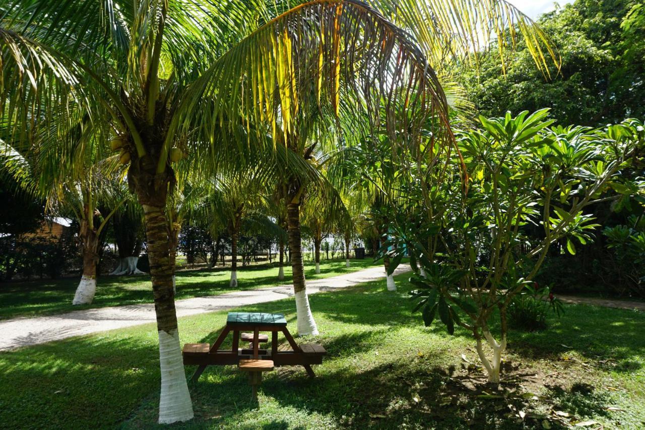 Mana Kai Camping & Cabins ซานอิกนาซิโอ ภายนอก รูปภาพ